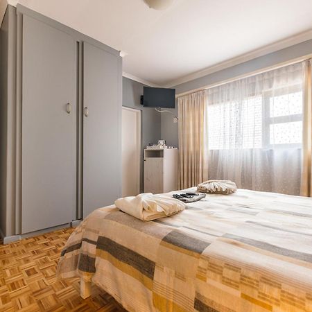 Guesthouse Fischreiher B&B 스바코프문트 외부 사진
