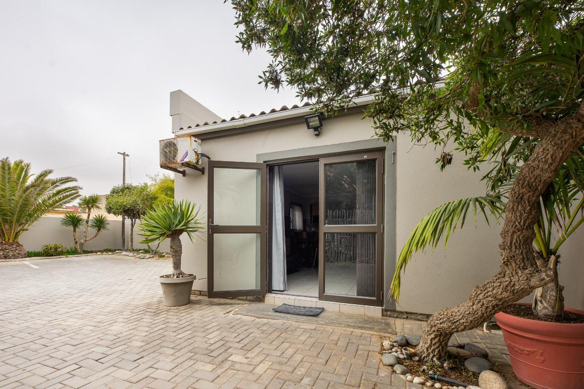 Guesthouse Fischreiher B&B 스바코프문트 외부 사진