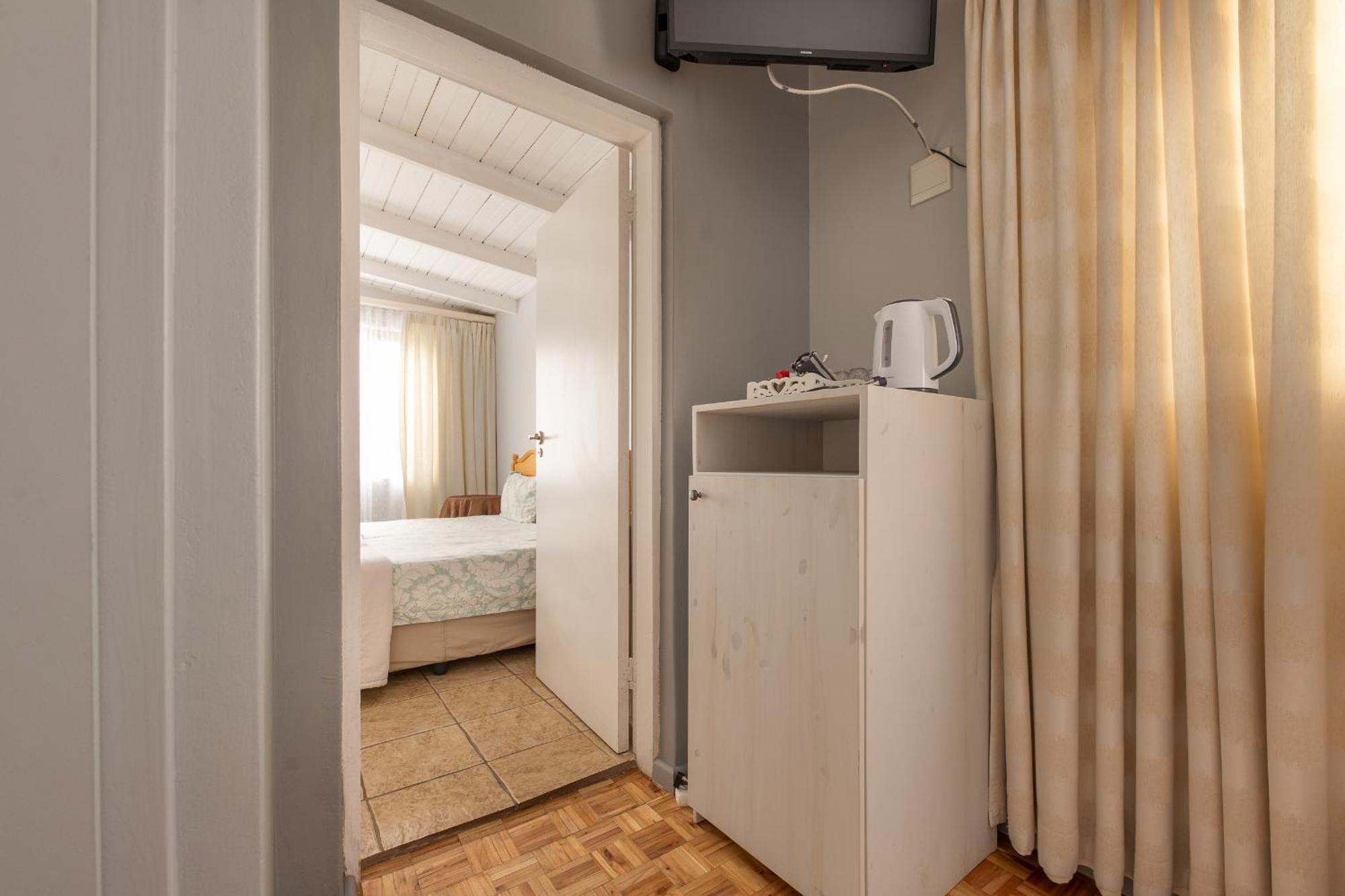 Guesthouse Fischreiher B&B 스바코프문트 외부 사진